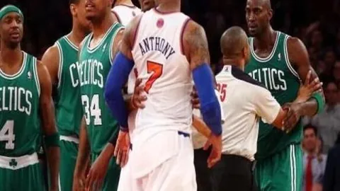 “连连惊喜！前三甲巅峰争霸，主队能否实现逆袭称王？”